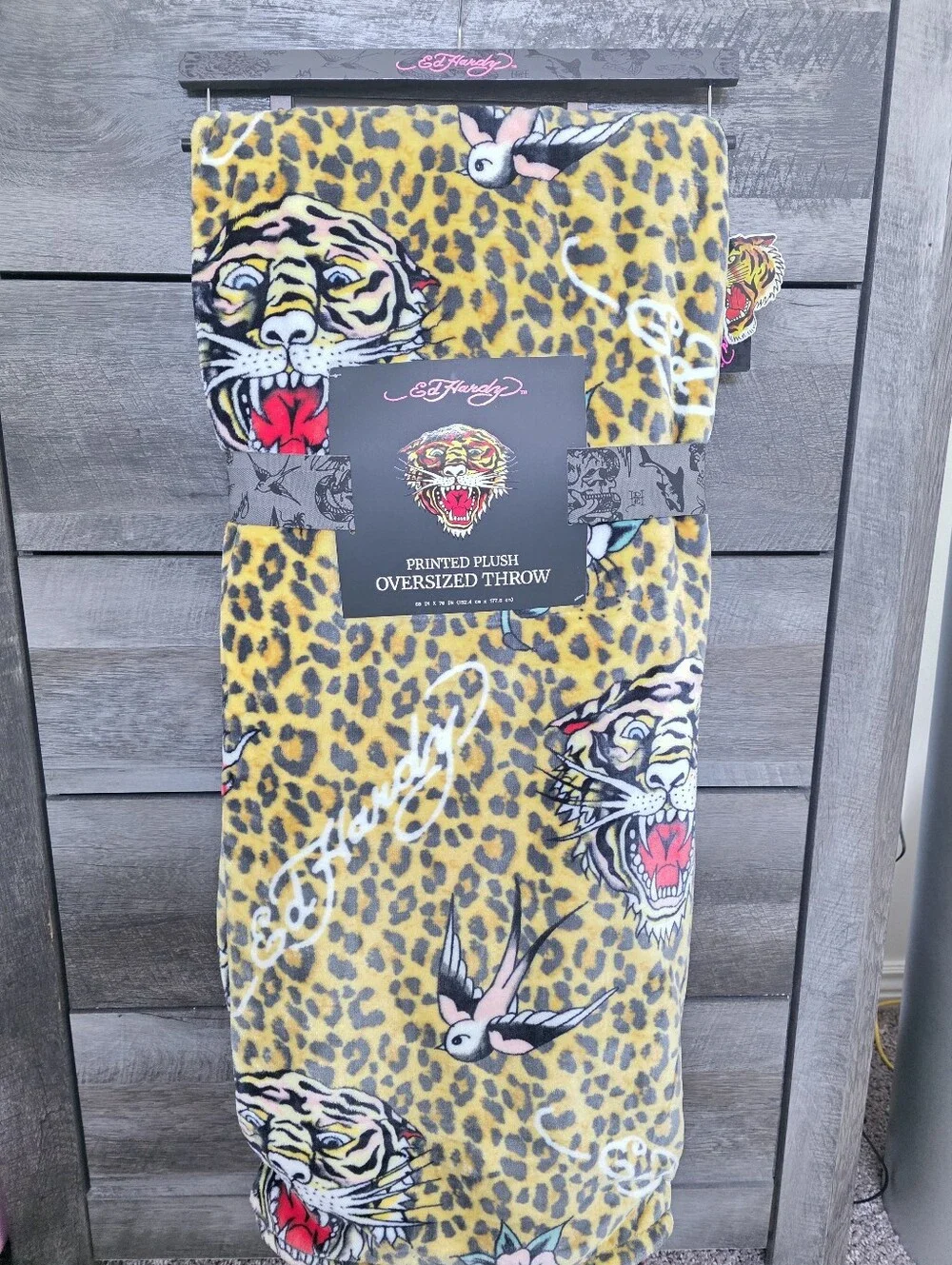Ed Hardy Tiger Throw Blanket 60in x 70in Brand new